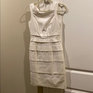LIKE NEW-White House Black Market White Dress Sz0